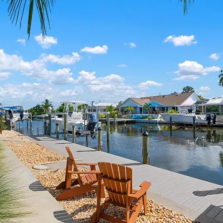 Coco Loco! Canal Front, Pool, Dock & More!
